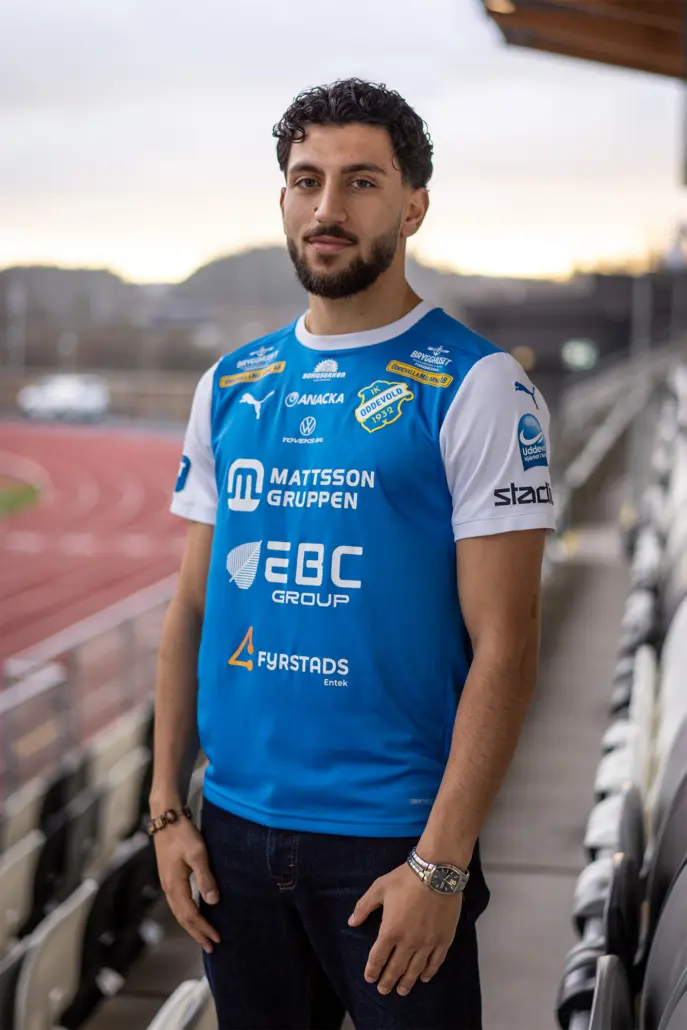 Leo_2025_9701_2000px